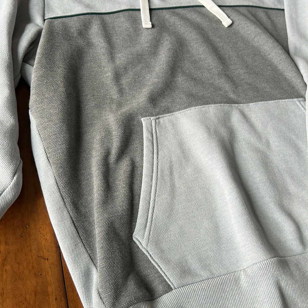 Under Armour Sweatshirt Sz: M - Picture 4 of 9